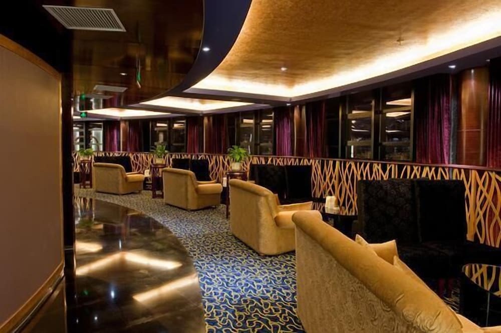 Golden Mountain International Hotel 30/49