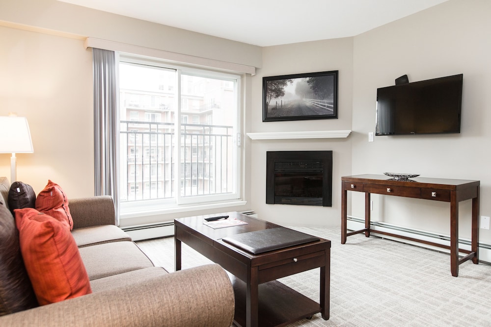 Canterra Suites Hotel 19/34
