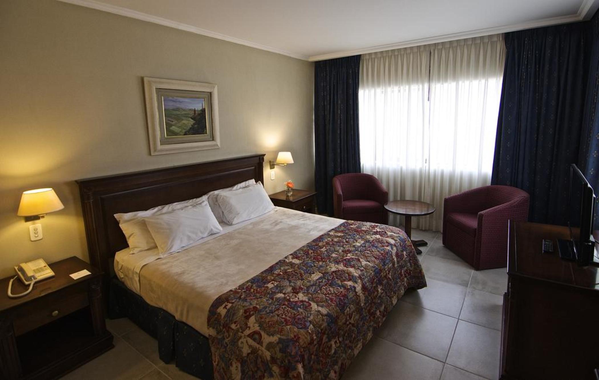 Naindo Park Hotel 7/16