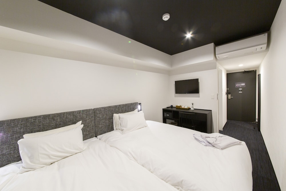 SUPERIOR, TWIN BEDS