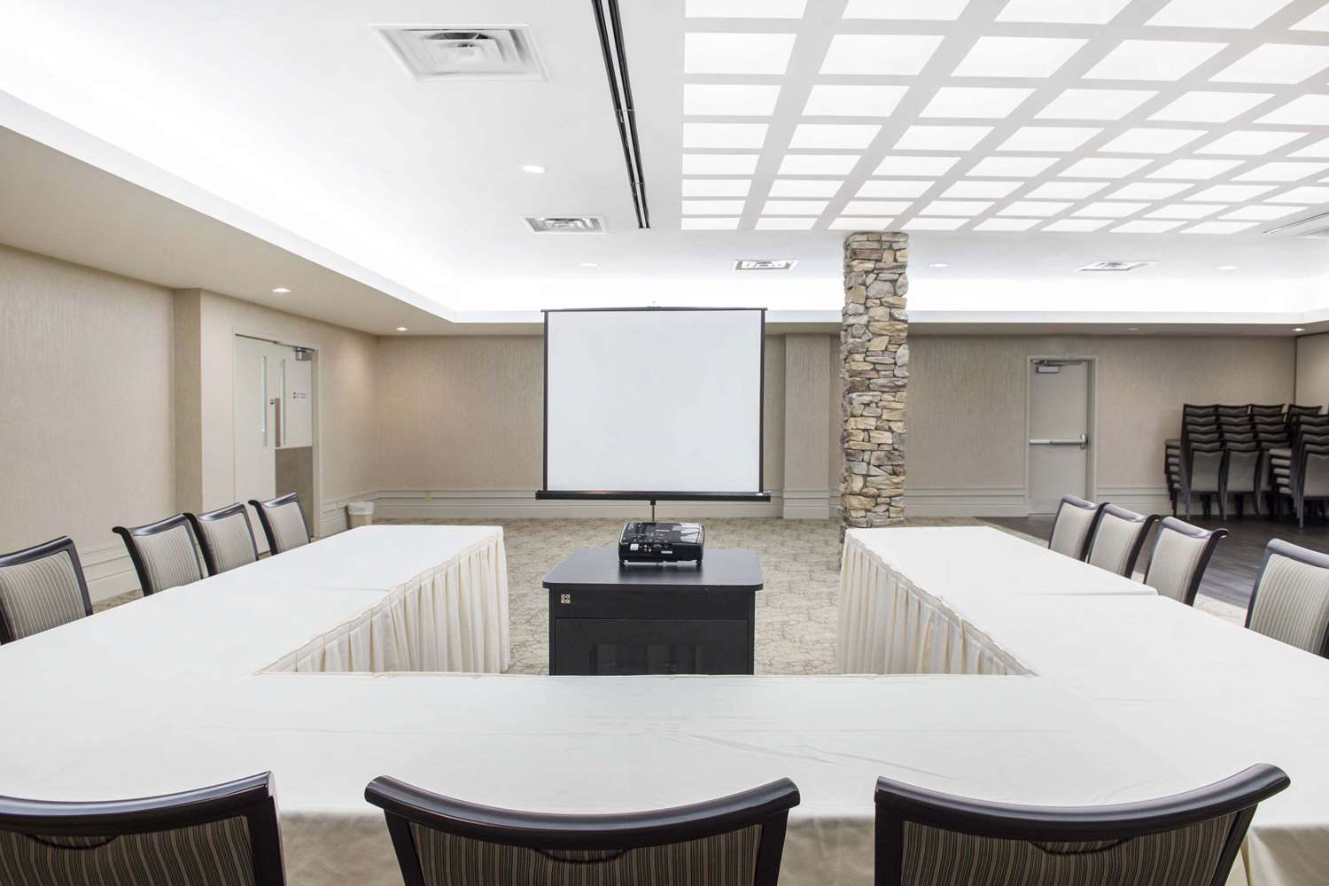 Quality Inn & Conference Center Pembroke - Ontario 29/29