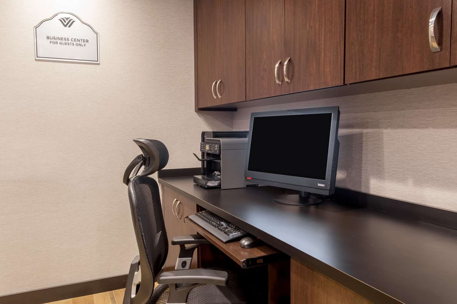 Wingate By Wyndham Convention Center Closest Universal Orlando 35/41
