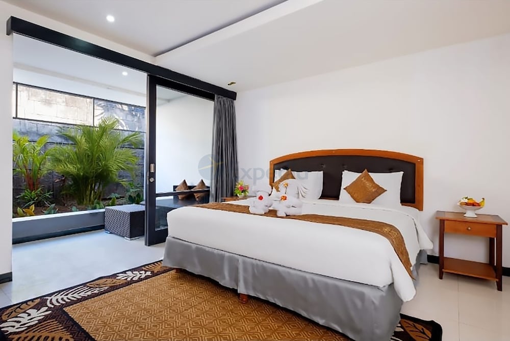 The Kanjeng Suites Kuta Galeria - Bali 27/56