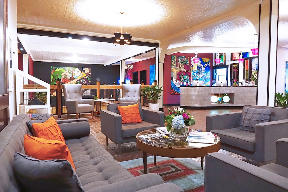 Henry Norman Hotel 33/64