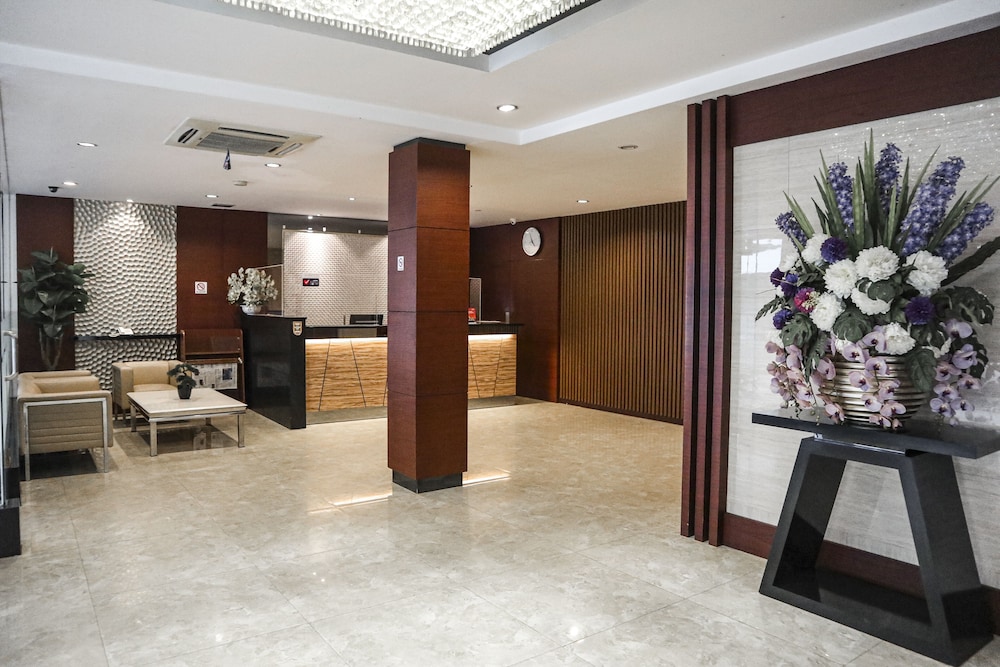 Hana Hotel 10/50