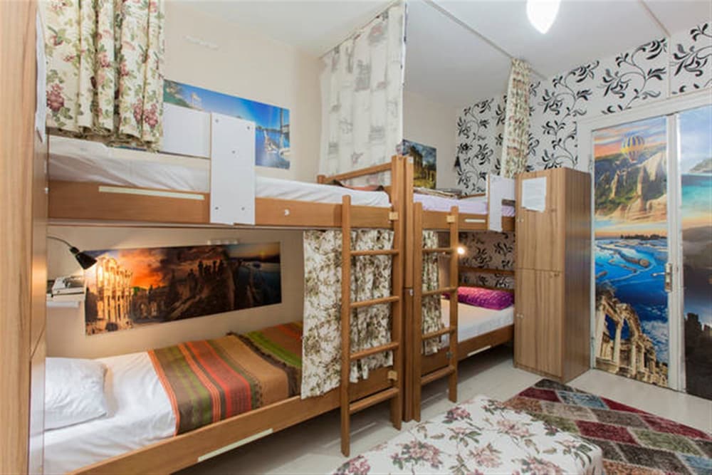Taksim Green House Hostel Istanbul 20/68