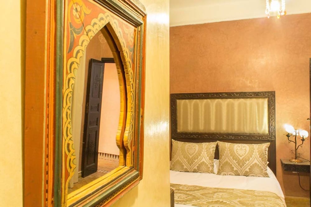 Riad Yacout 37/76