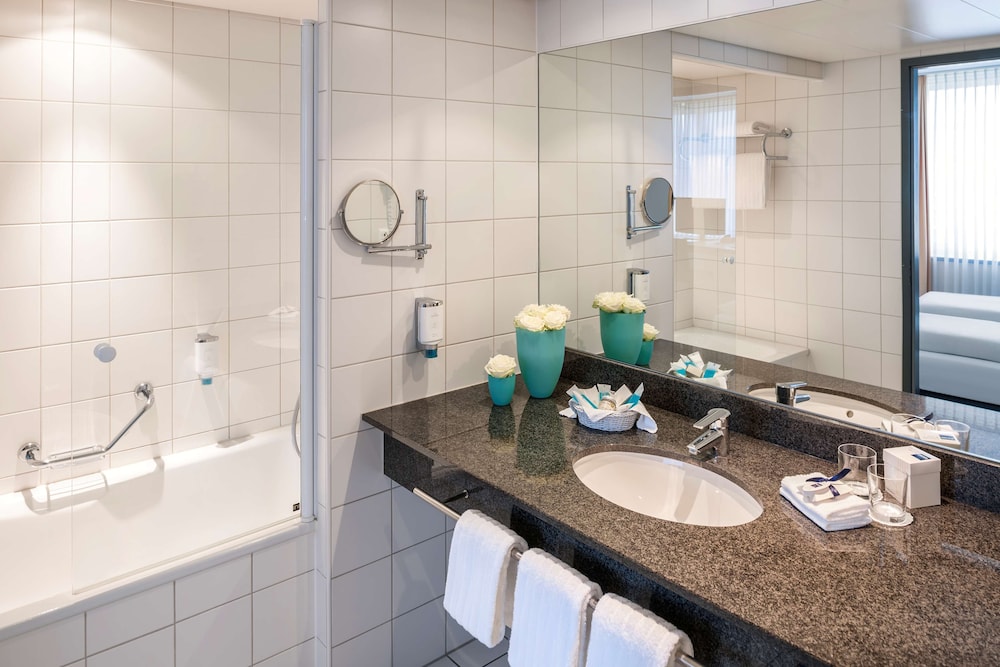 Essential By Dorint Basel City 48/48