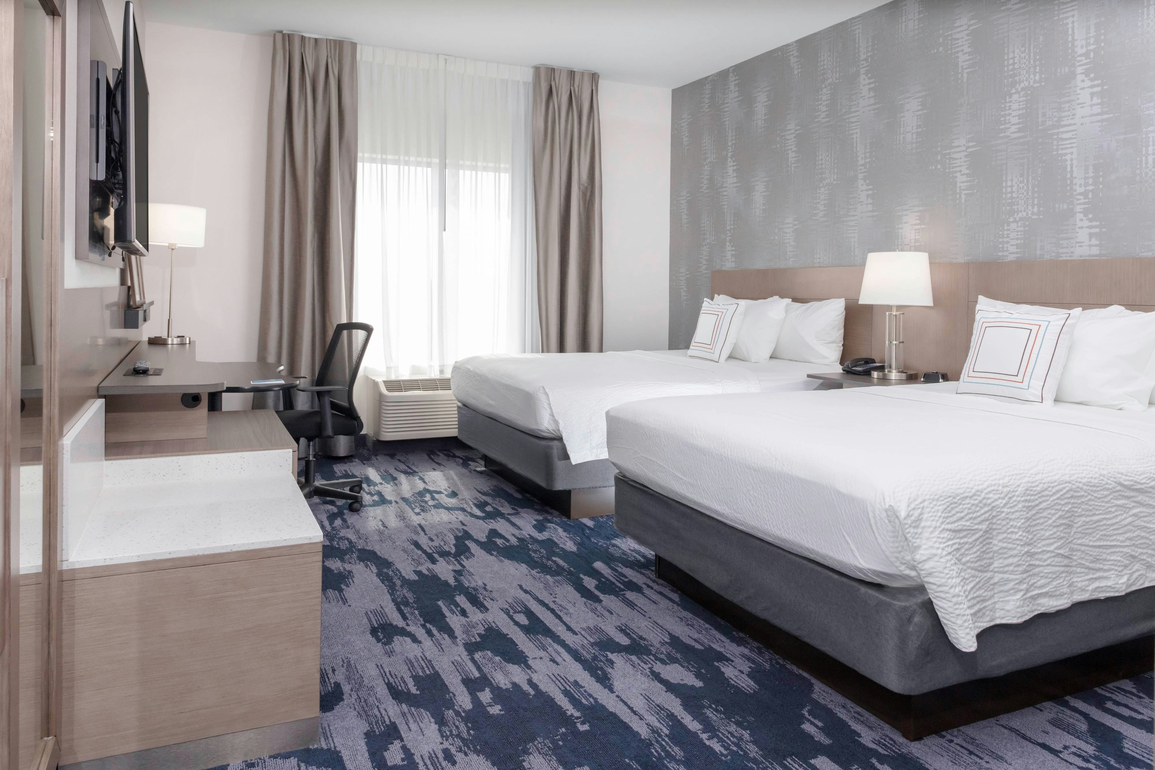 room, 2 queen beds
