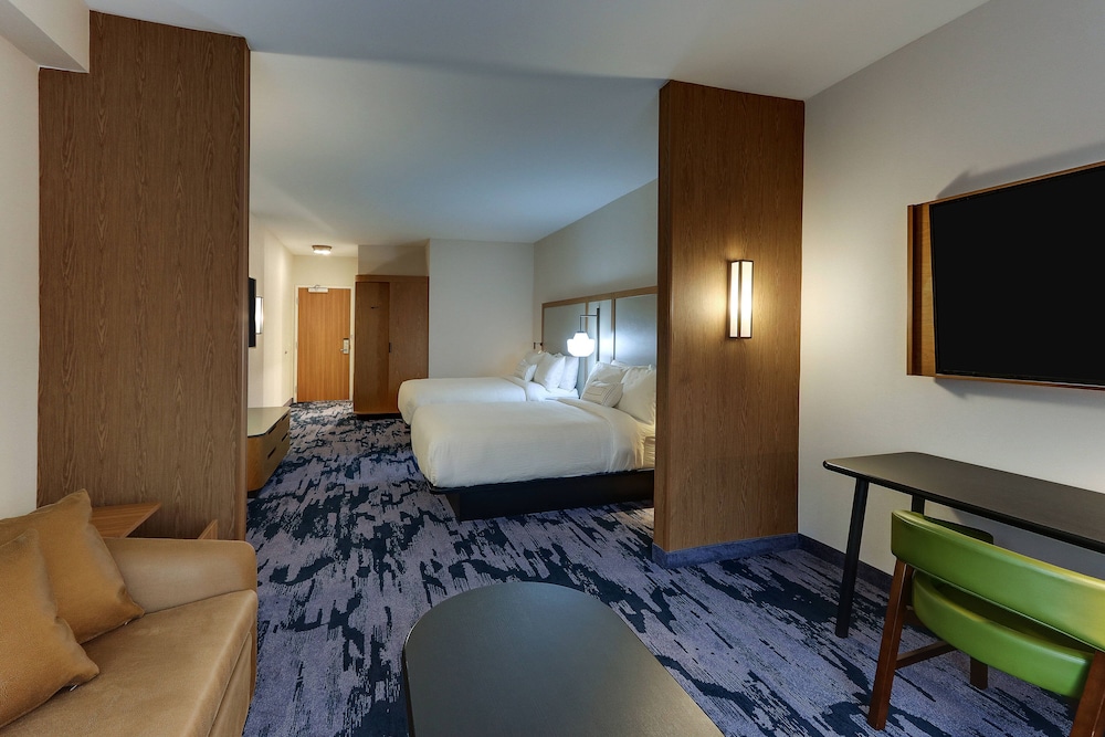 Fairfield Inn & Suites by Marriott Asheville Weaverville 10/44