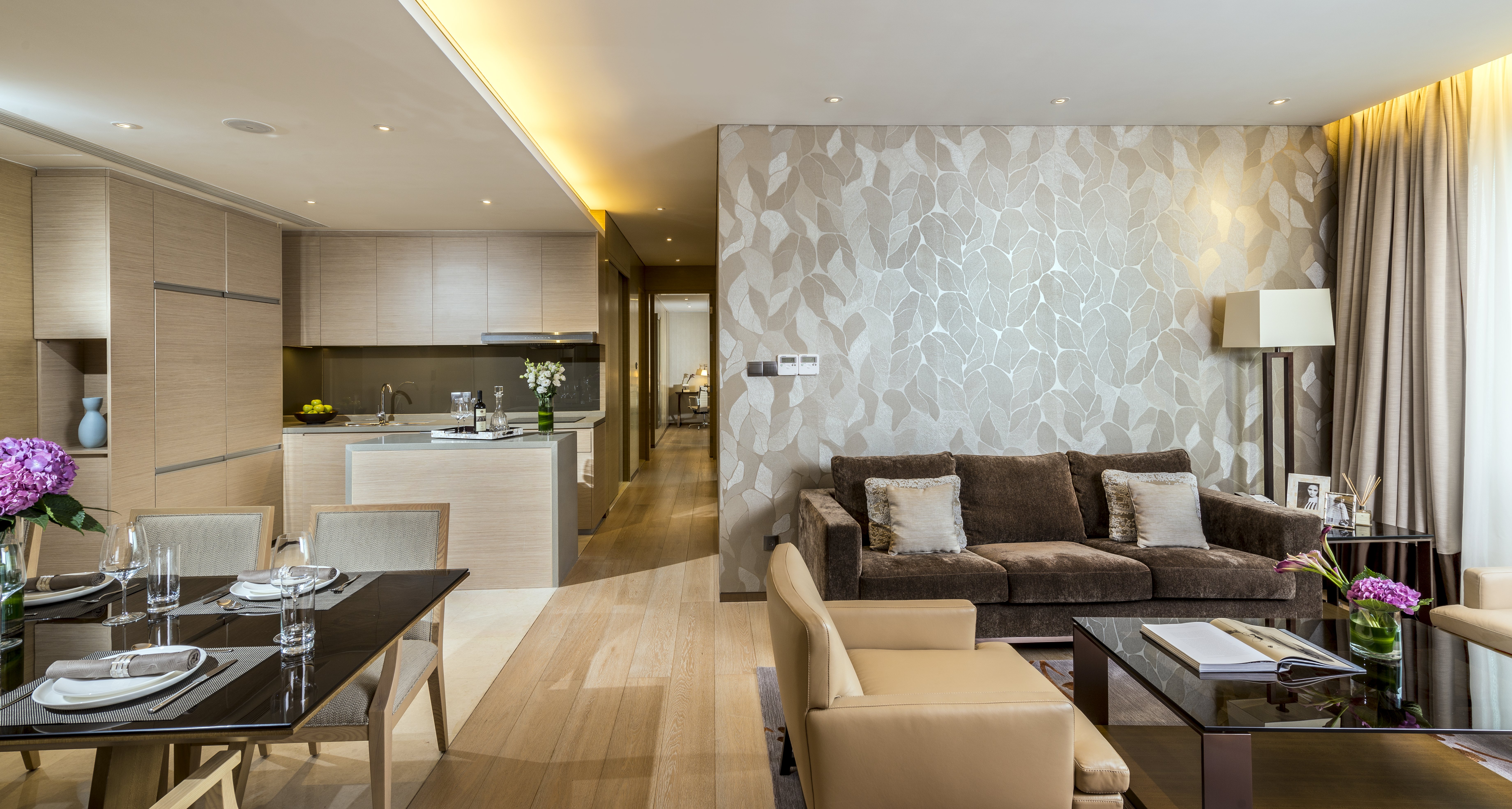 FRASER SUITES GUANGZHOU 53/84