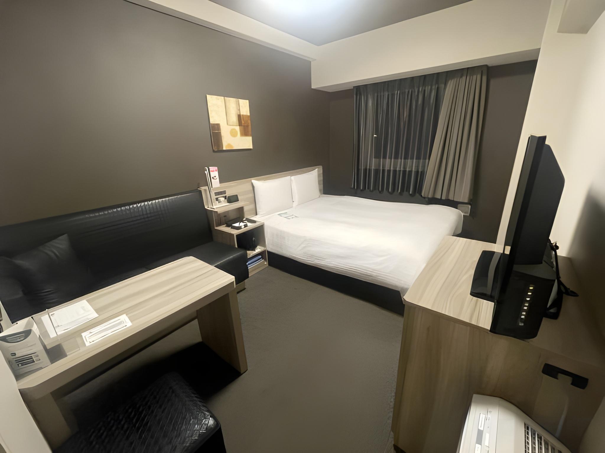Semi Room, Standard, Semi Double Bed, Smoking