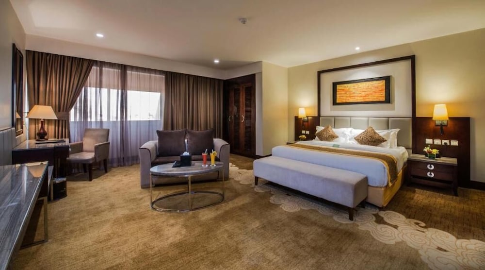 Junior Suite, 2 Bathrooms