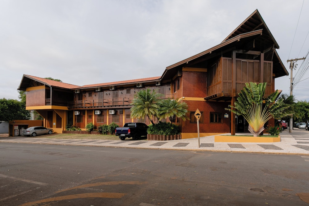 Hotel Pira Miuna 67/74