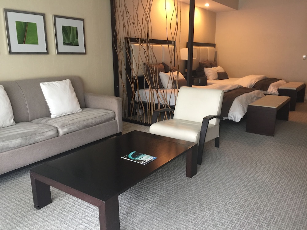 Provident Doral At the Blue Hotel 39/72