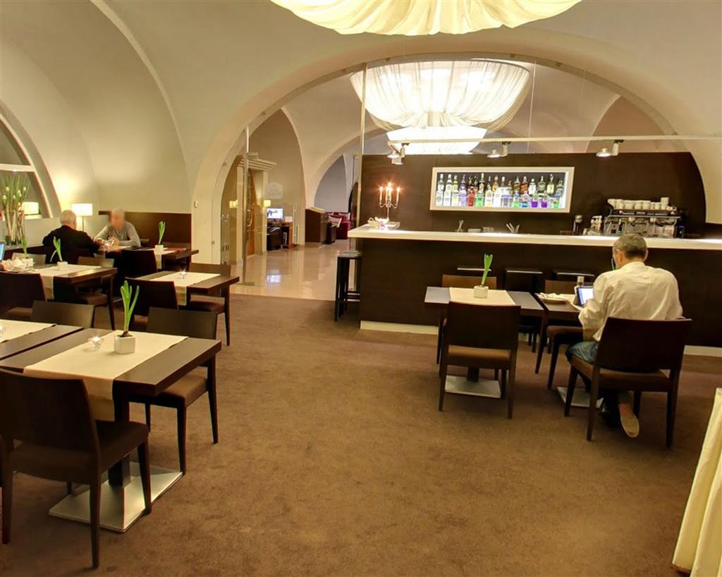 BEST WESTERN HOTEL PRACHARNA 23/30
