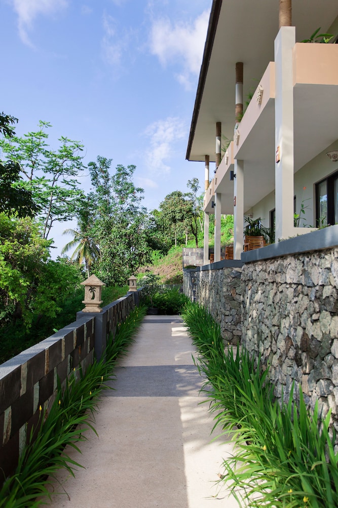 Kebun Villas and Resort 35/50