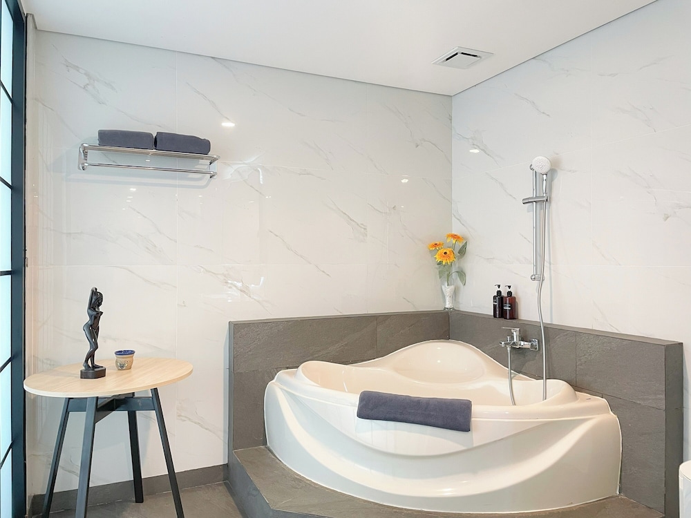 Luminor Hotel Padjadjaran Bogor 35/37