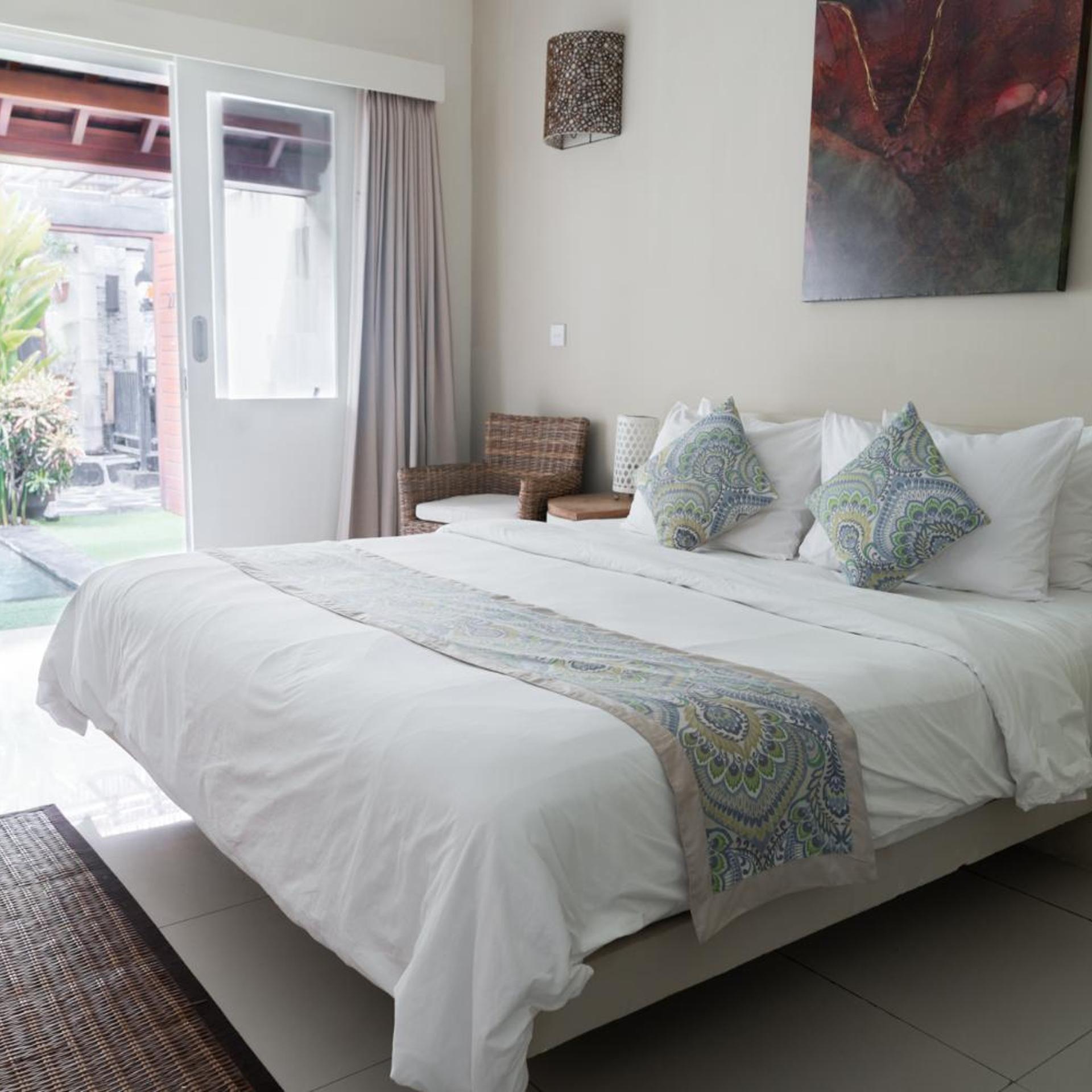 Room, Plunge Pool
