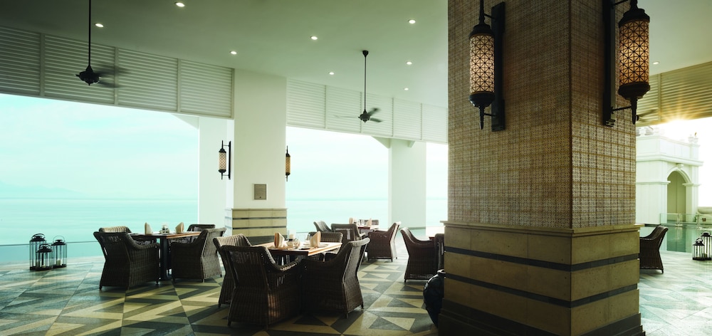Eastern and Oriental Hotel Penang 35/71