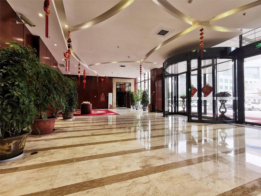 Zhengzhou Airport Hotel 9/43