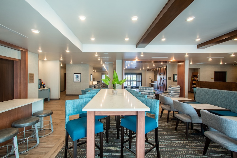 Staybridge Suites Sioux Falls Southwest 35/43