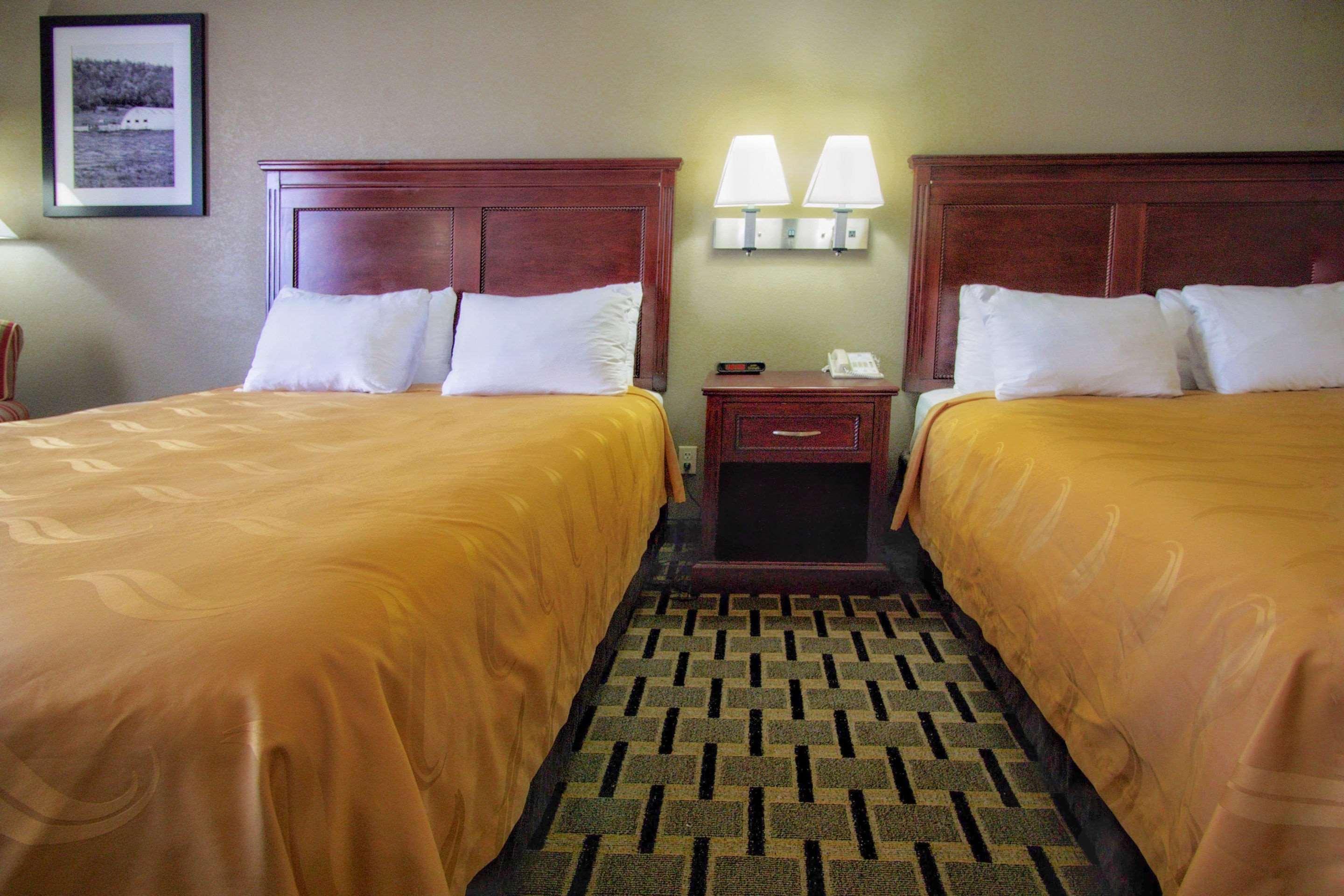 غرفة بسريرين كوين، Quality Inn Moore Oklahoma City 2/4