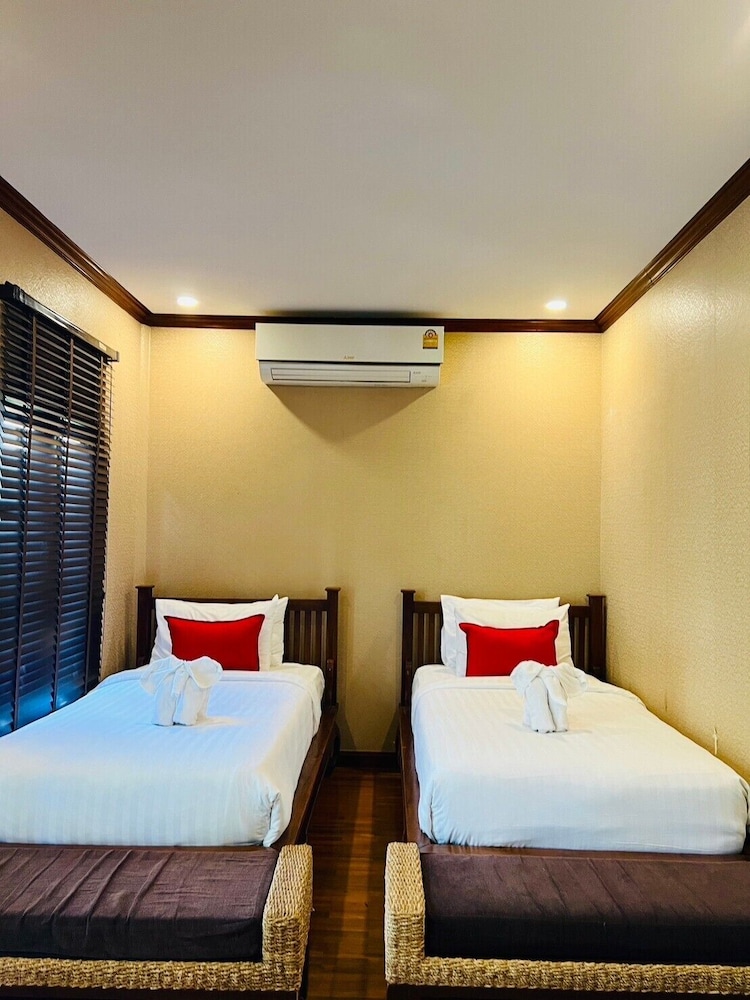 Yotaka Boutique Hotel Bangkok 32/74