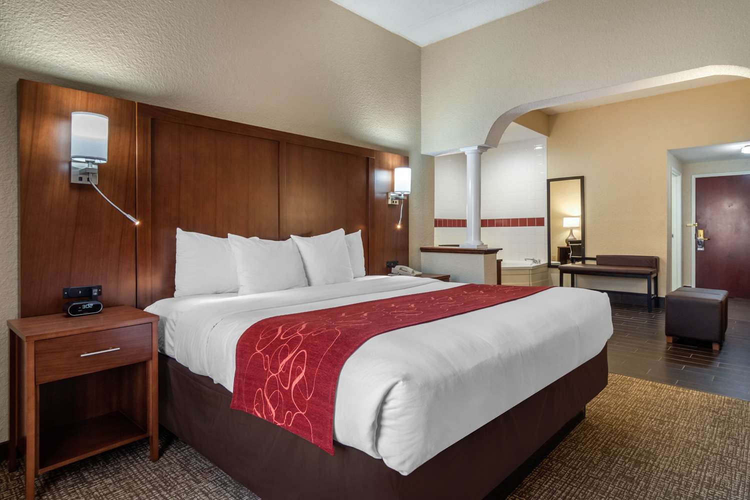 Suite, King Bed