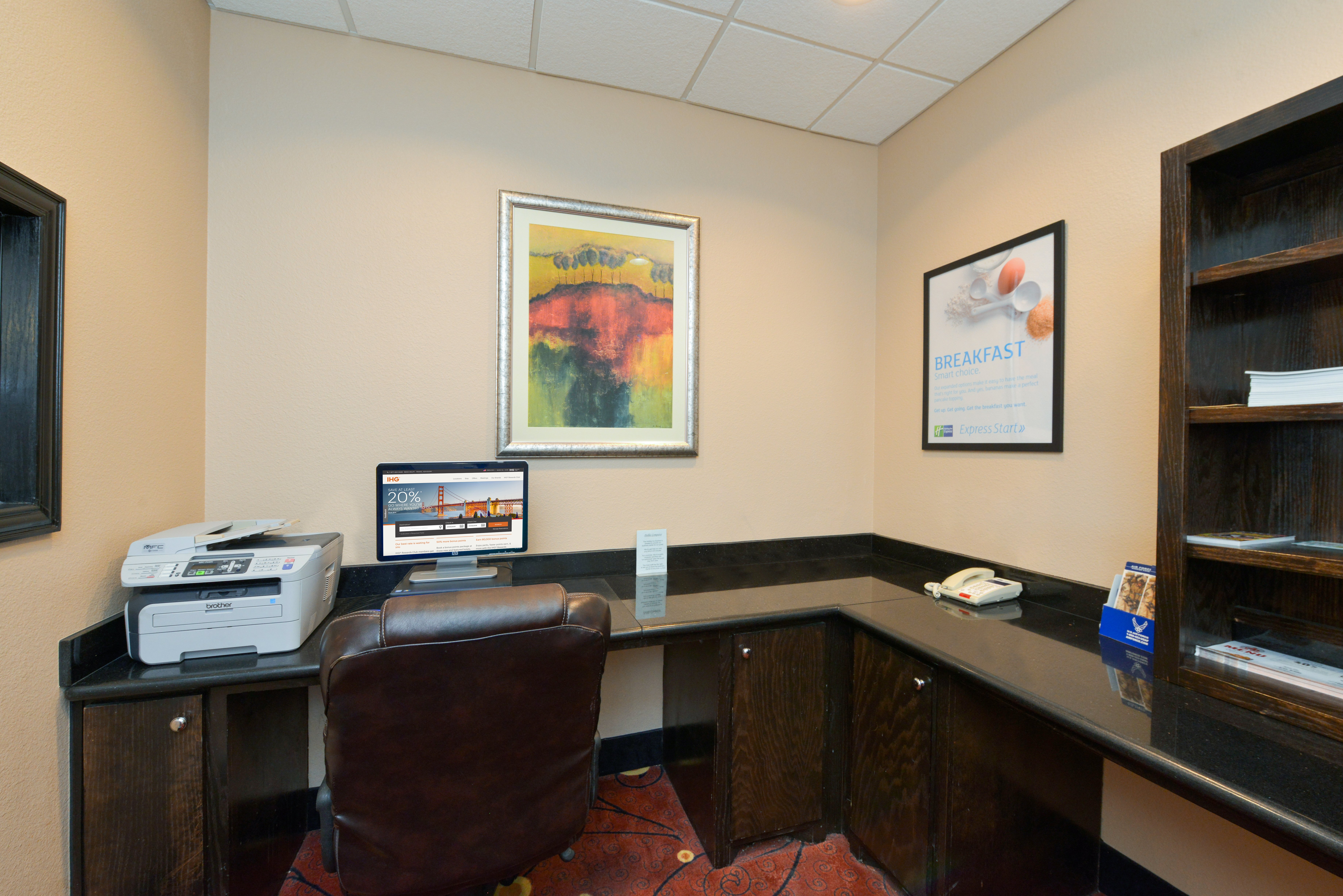 Holiday Inn Express & Suites Royse City - Rockwall, an IHG Hotel 58/70