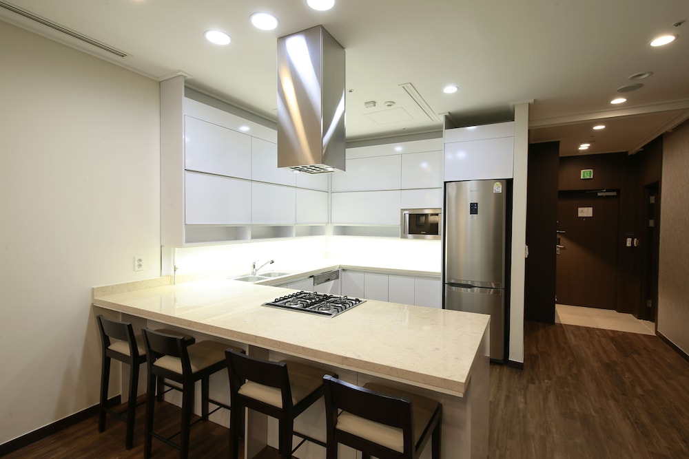 Orakai Insadong Suites 60/72