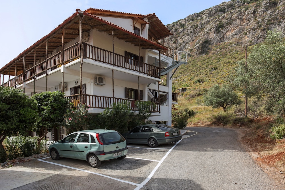 Monemvasia Green Apartments 51/60