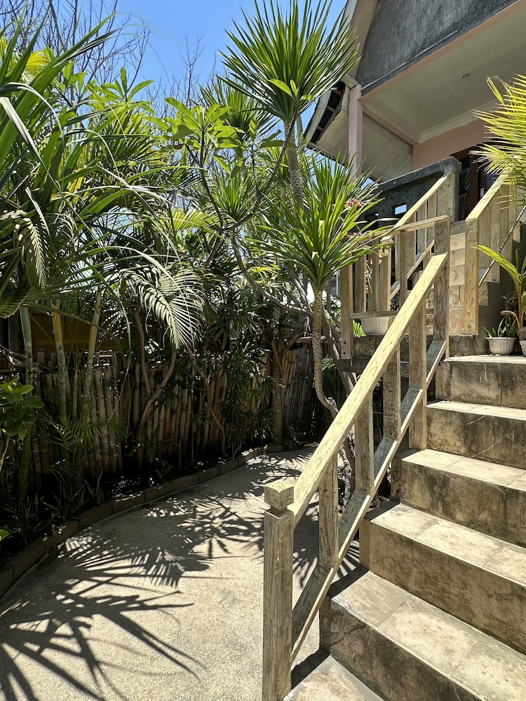 Jamess Bungalow 22/26