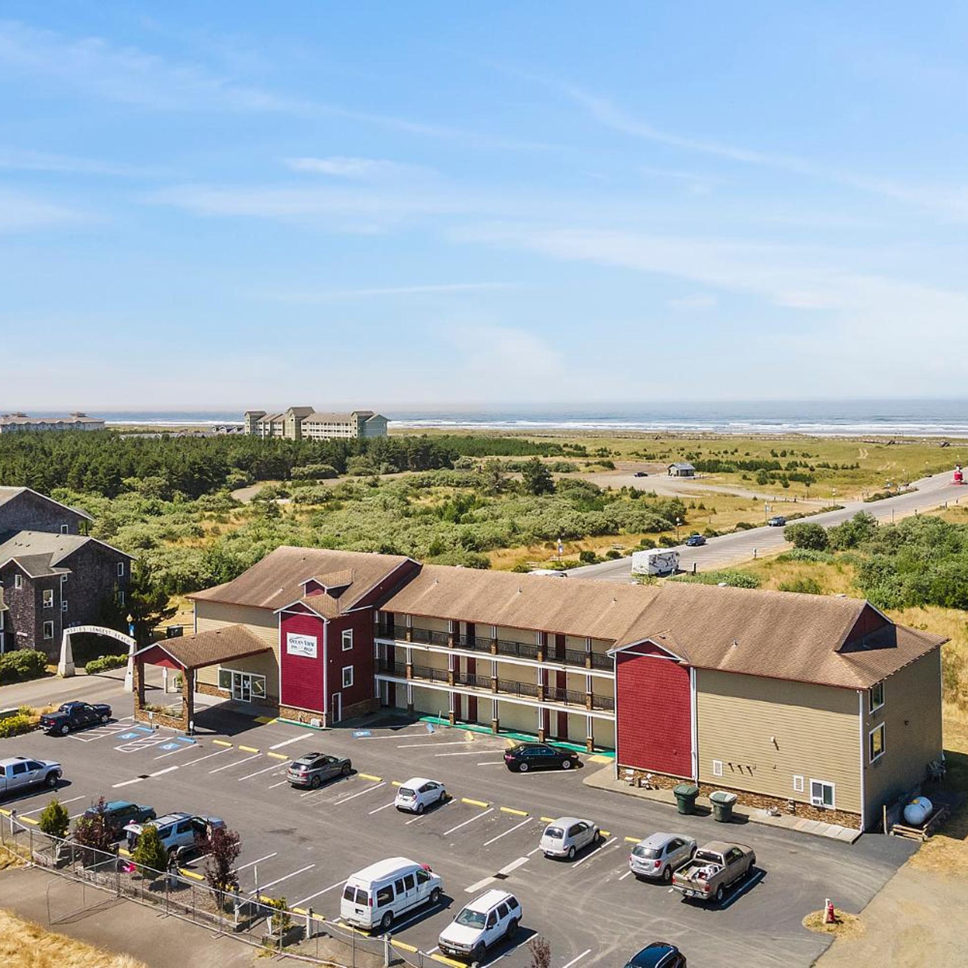 Cedars Ocean View Inn 27/35