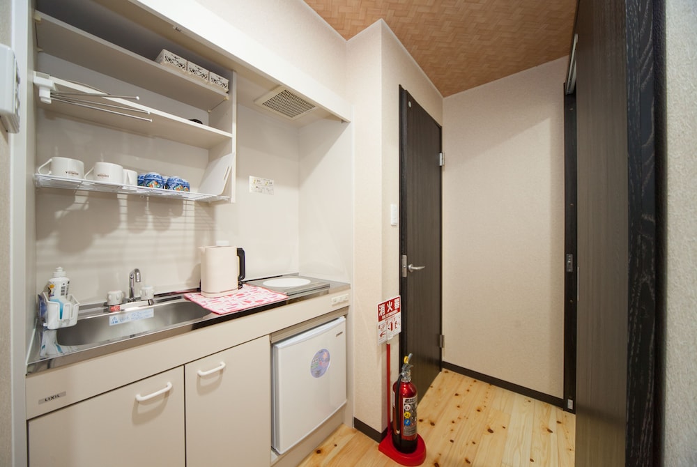 Kevin's Place 44/50