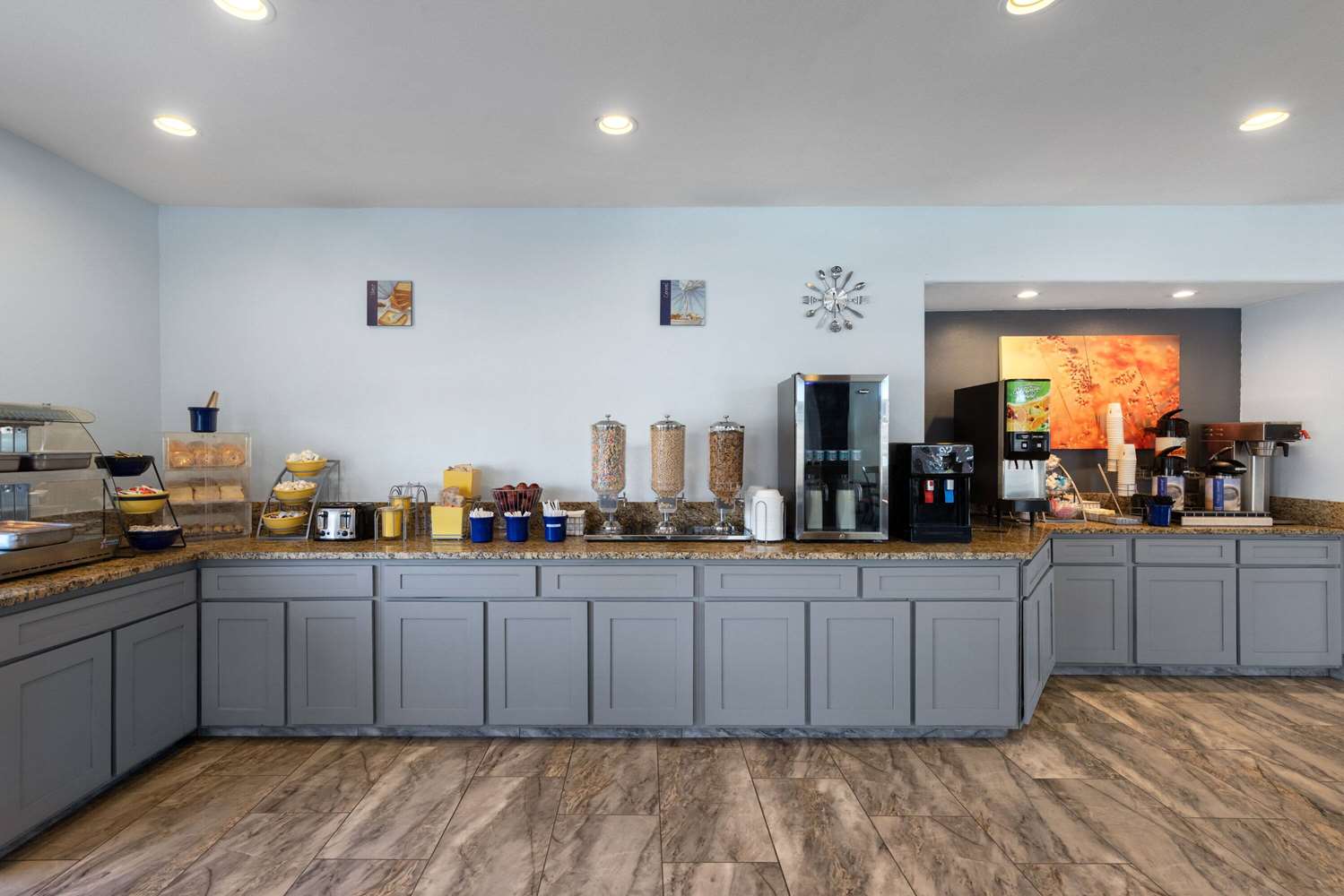 Days Inn & Suites by Wyndham Tucson/Marana 30/39