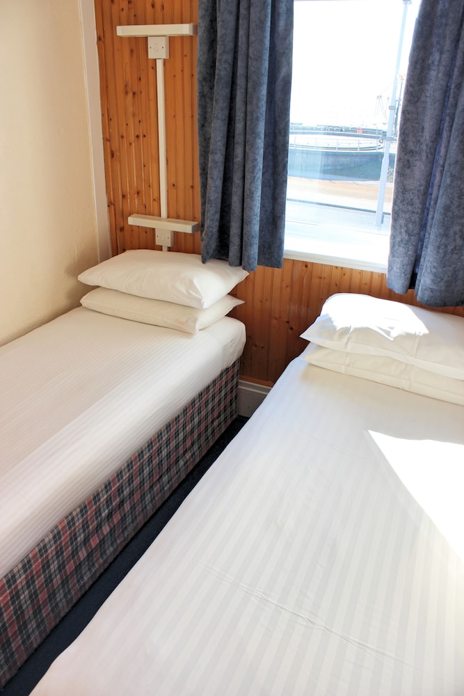 Sandpiper Holiday Apartments 10/50