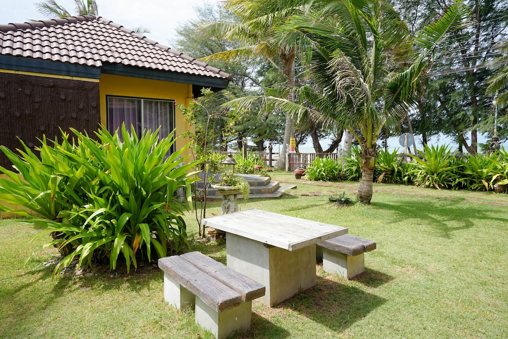 Bayview Resort Rayong 8/63