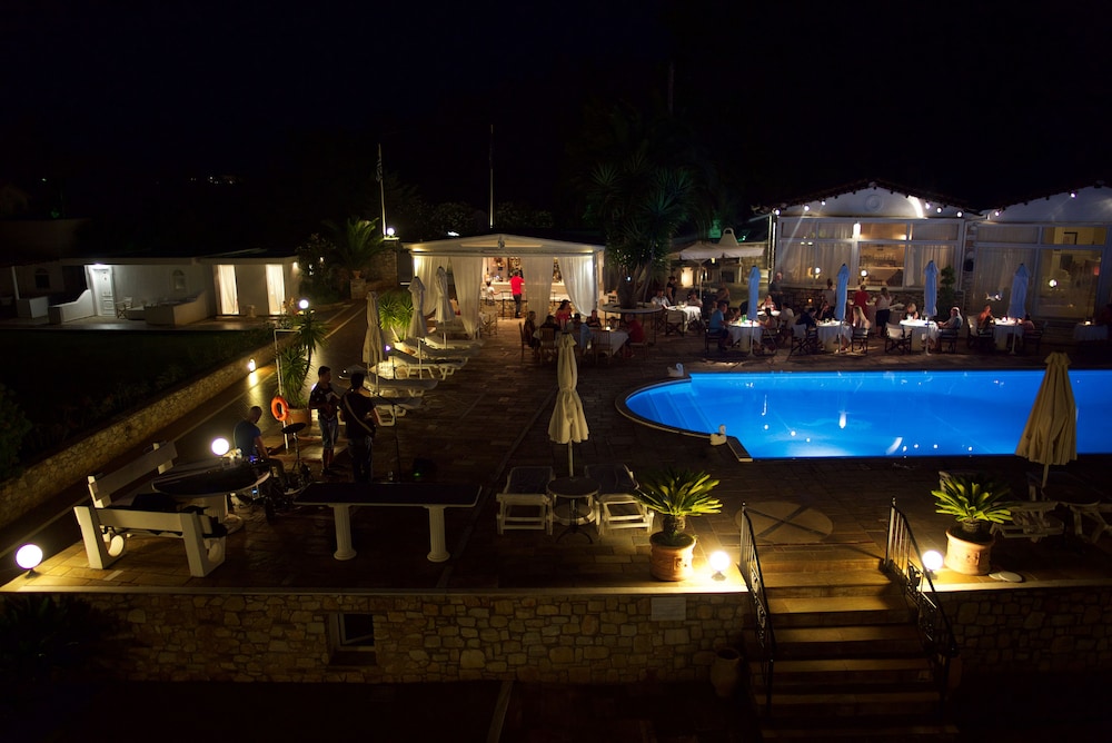 Villa Christina-Vromolimnos 7/56