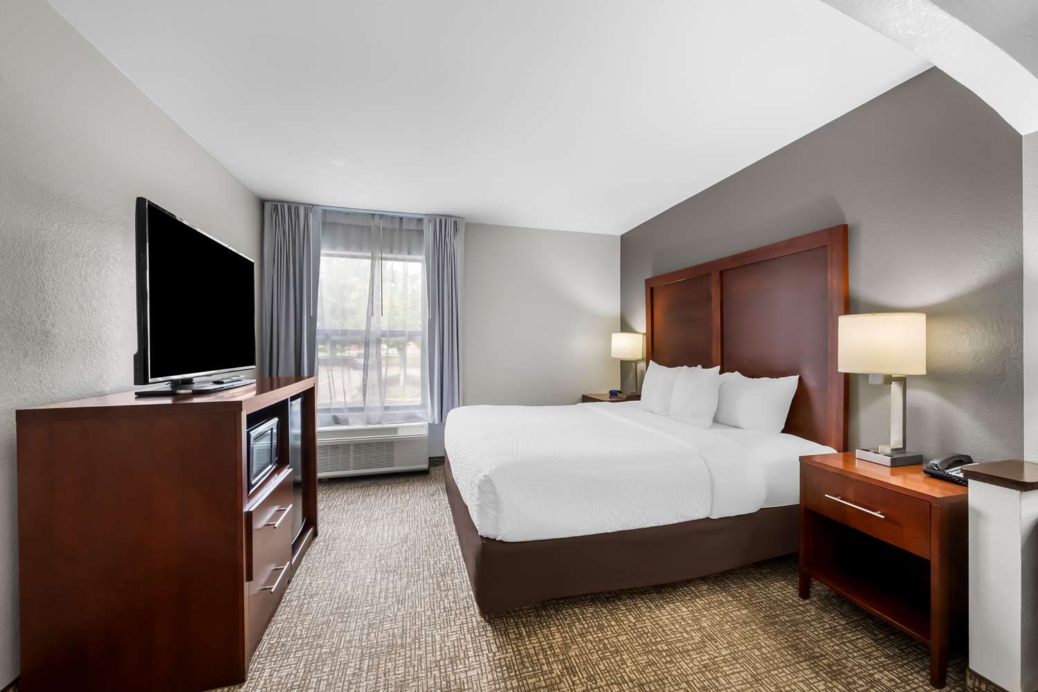 Suite, King Bed