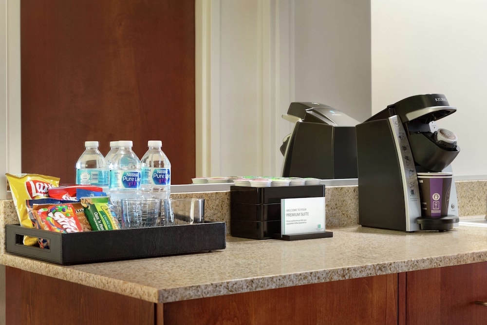 Embassy Suites By Hilton Denver International Airport 10/62