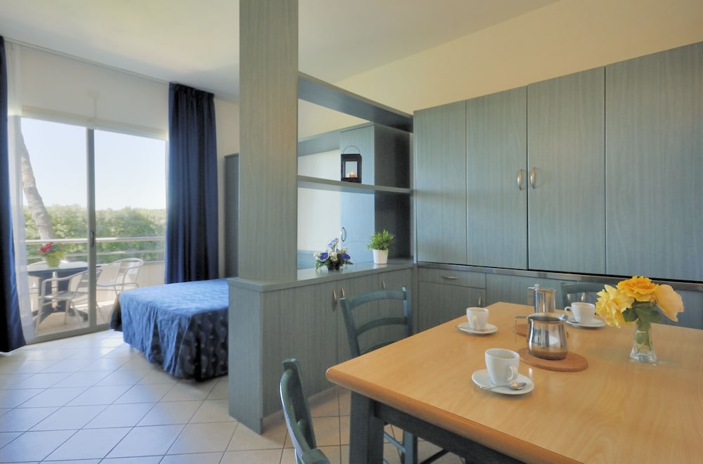 Villaggio Turistico Residence La Cecinella 48/77