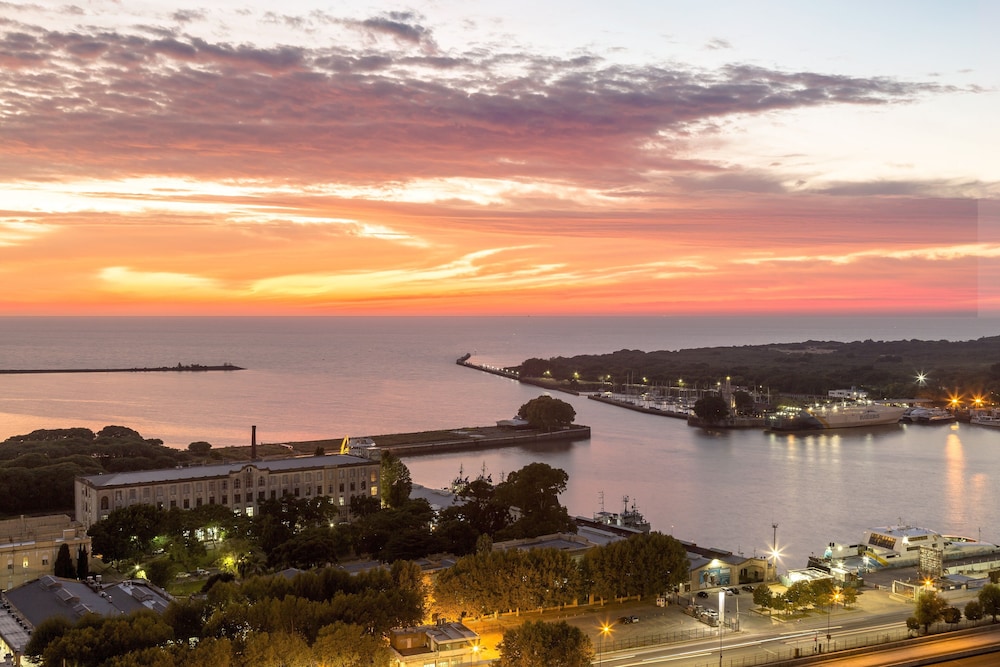 Sheraton Buenos Aires Hotel And Convention Center 25/65