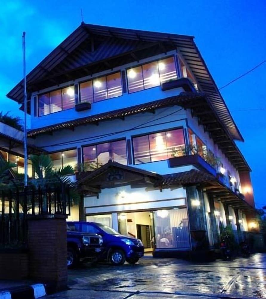 Kenangan Hotel 5/31