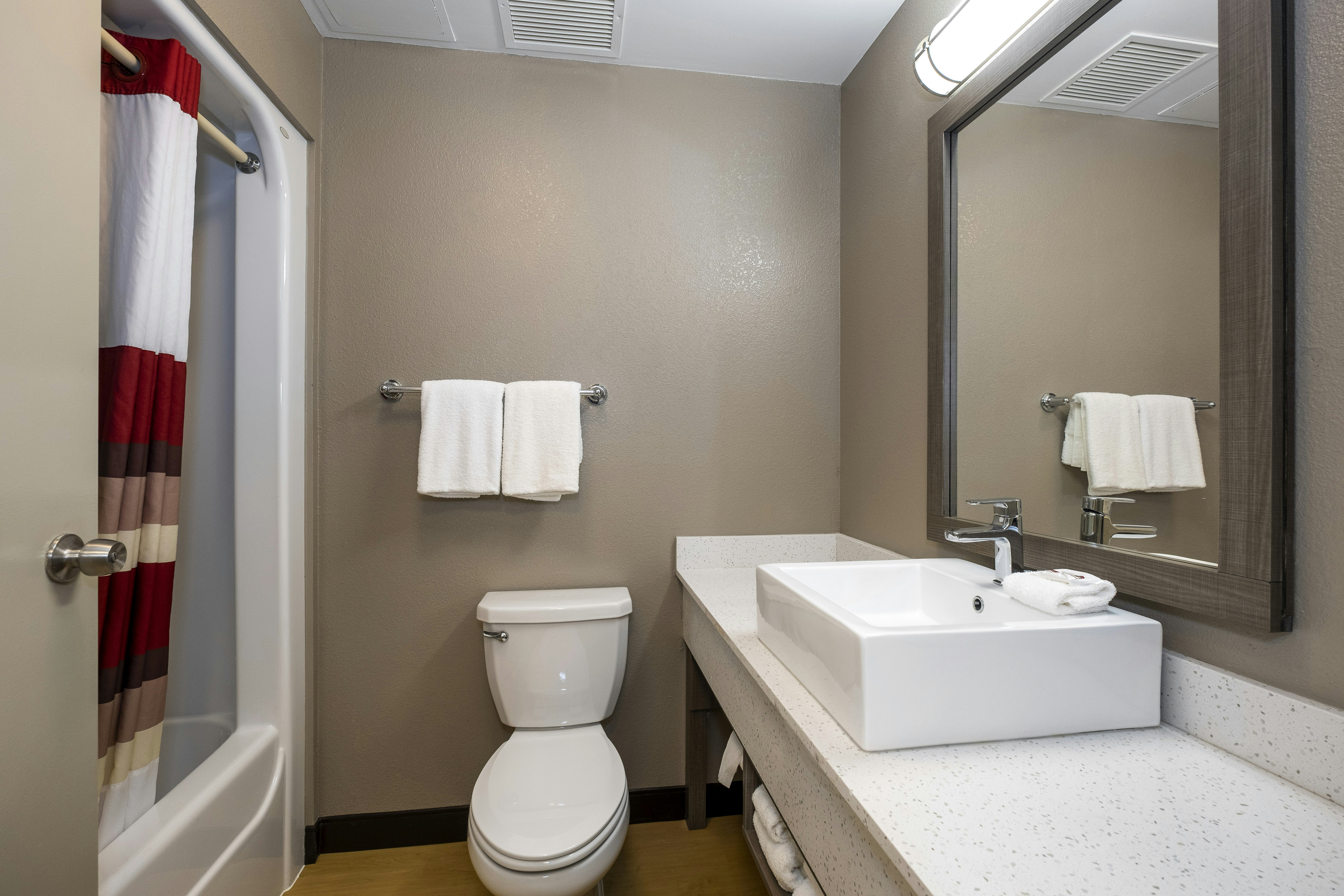 Deluxe, 2 Double Beds, Red Roof PLUS Boston - Mansfield/ Foxboro 8/8