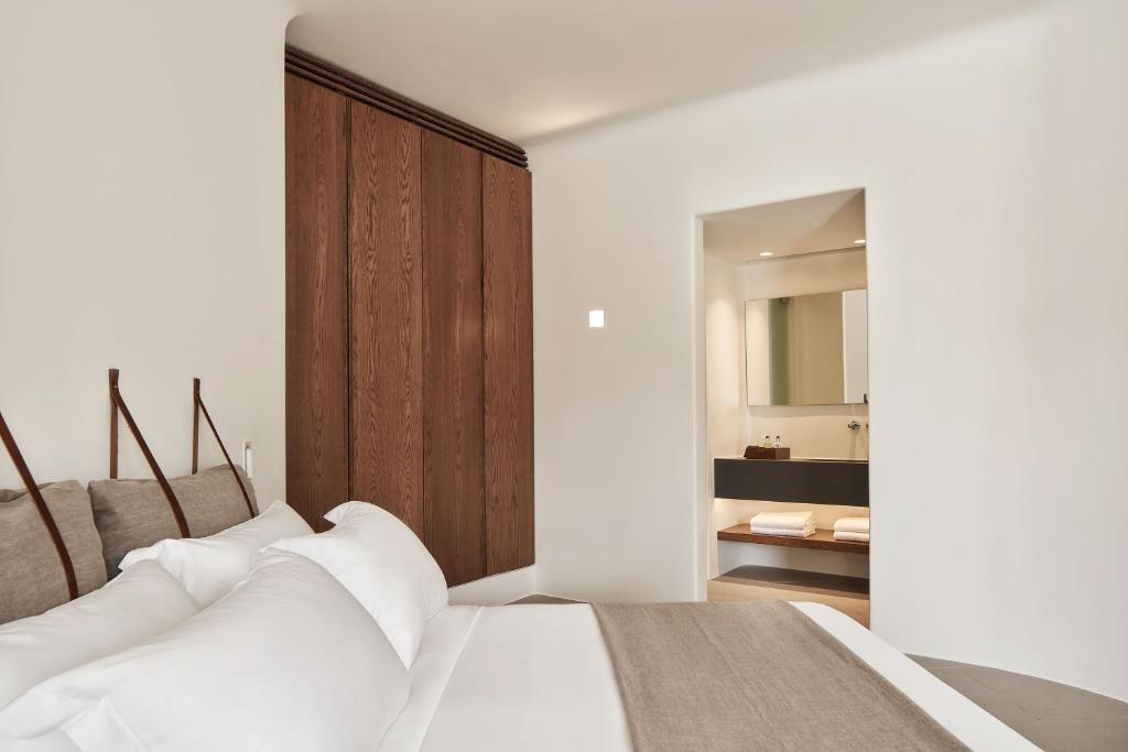 STANDARD, DOUBLE BED
