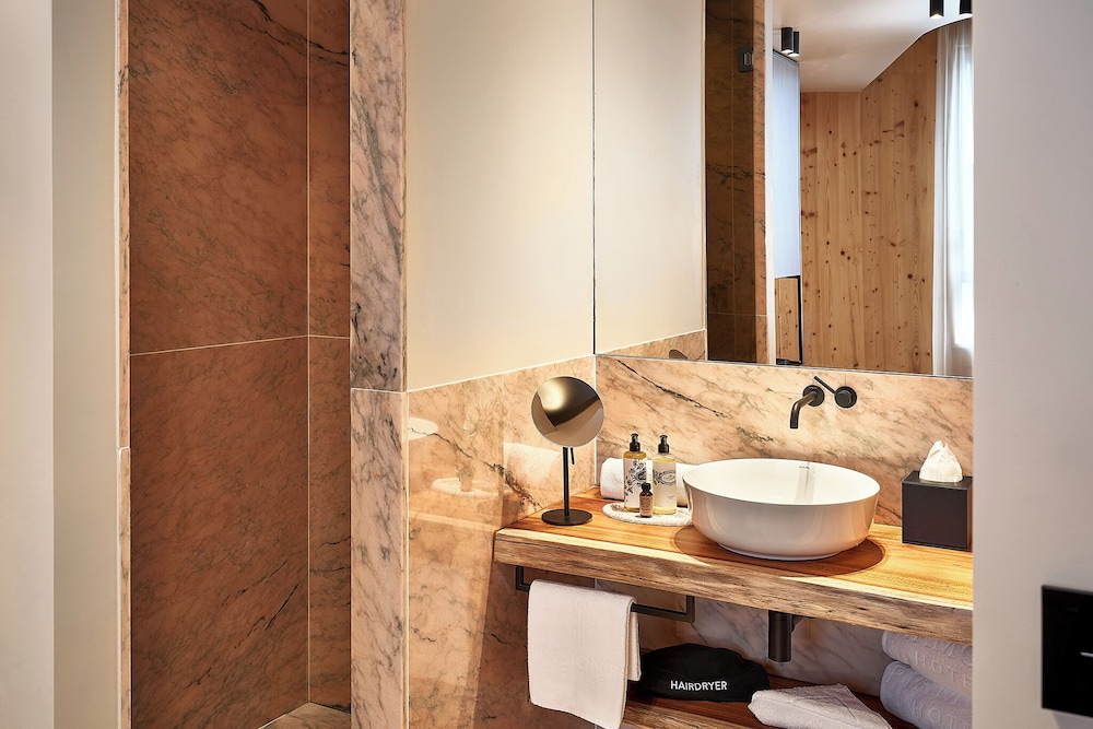 The Log Porto Hotel by Piamonte Hotels 47/50