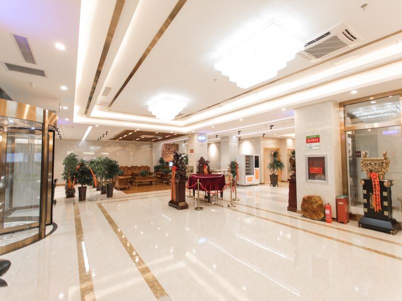 Lobby at Greentree Inn Zhangjiakou High Speed Railway Station, ZHANGJIAKOU