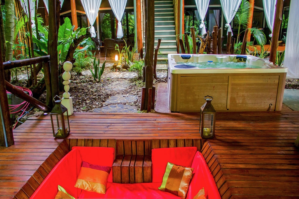 Canaima Chill House 22/50