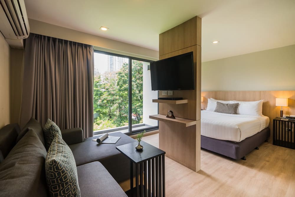 The Residence On Thonglor 27/61